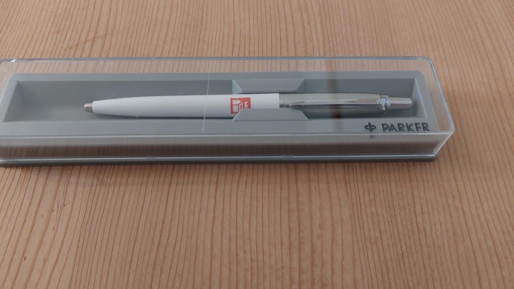 Parker, Enlèvement ou Envoi, Parker