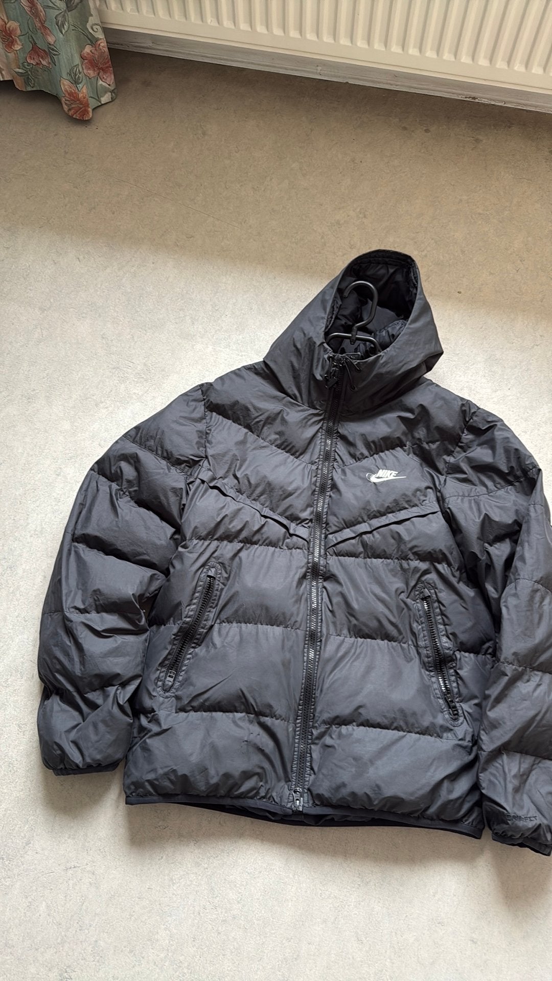 Nike Sportswear Windrunner – Doudoune noire à capuche, Vêtements | Hommes, Enlèvement ou Envoi, Comme neuf