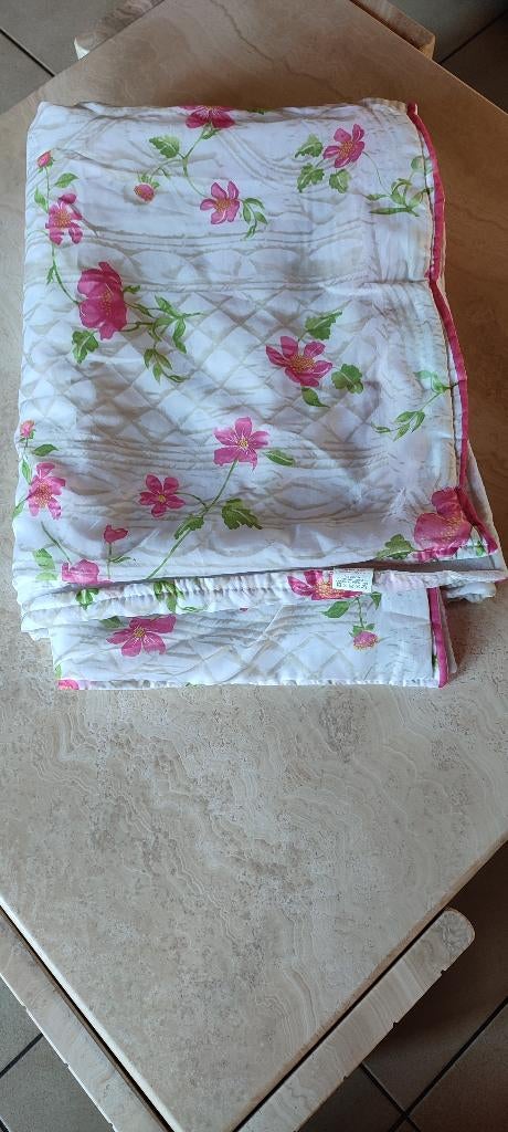 Couvre lit " 1 personne", Enlèvement ou Envoi, Neuf, Rose, Couverture ou Couette