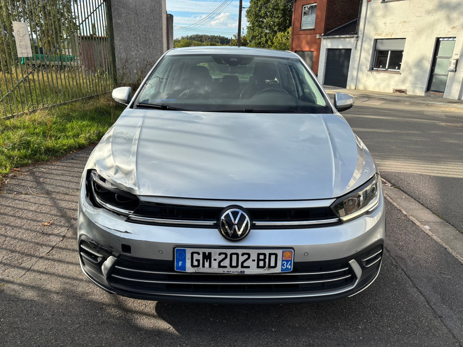 VW POLO 1000cc Tsi 95cv ,2023 , 95mkms , accidentée 8990eur, Achat, 5 portes, Particulier, Polo