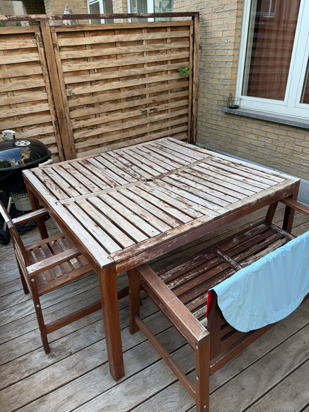 Table à manger pour terrasse, Enlèvement, Utilisé, Cinq personnes ou plus, Carré