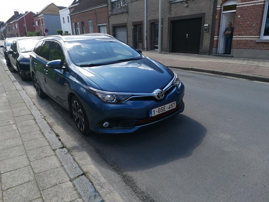 Toyota auris touring sport, Autos, Euro 6, Boîte manuelle, Bleu, 5 portes