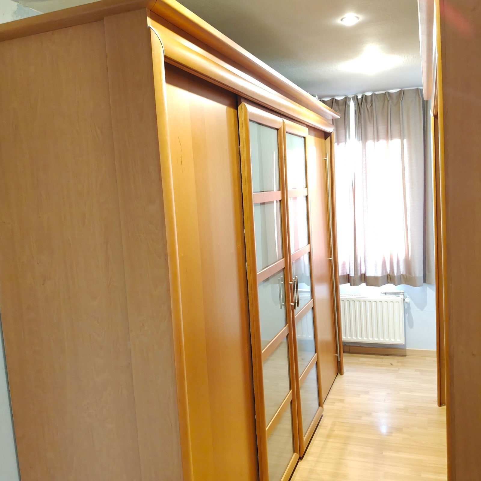 2 grote kledingkasten met schuifdeuren, Huis en Inrichting, Kasten | Kleerkasten, Ophalen
