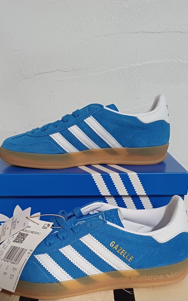 ADIDAS GAZELLE indoor BLEU AZUR 35.5, Vêtements | Femmes, Enlèvement ou Envoi, Bleu