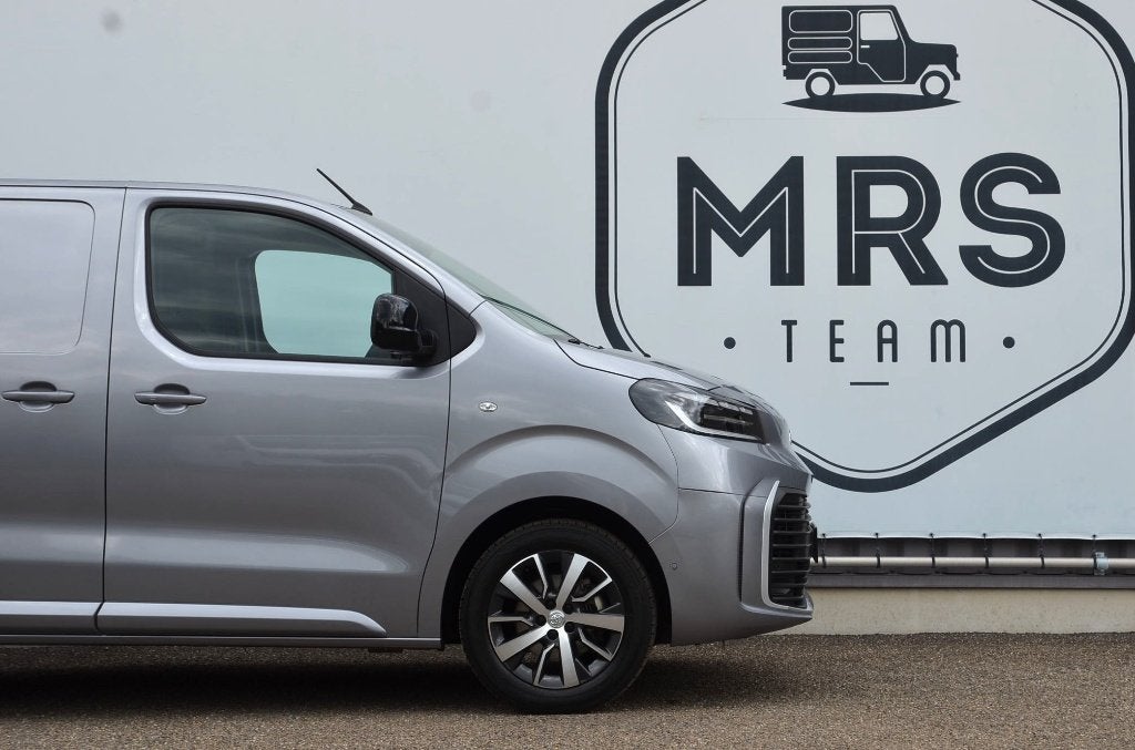 Toyota Proace 2.0HDI- L2- Automaat-Camera-Carplay- 25990+BTW, Automaat, Stof, Euro 6, 2500 kg