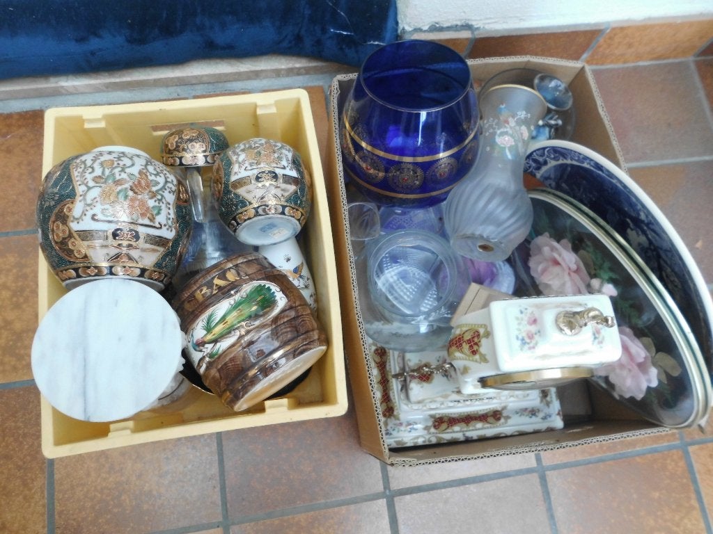 lot de 2 cartons d objets vide maison pour brocante, Divers, Enlèvement