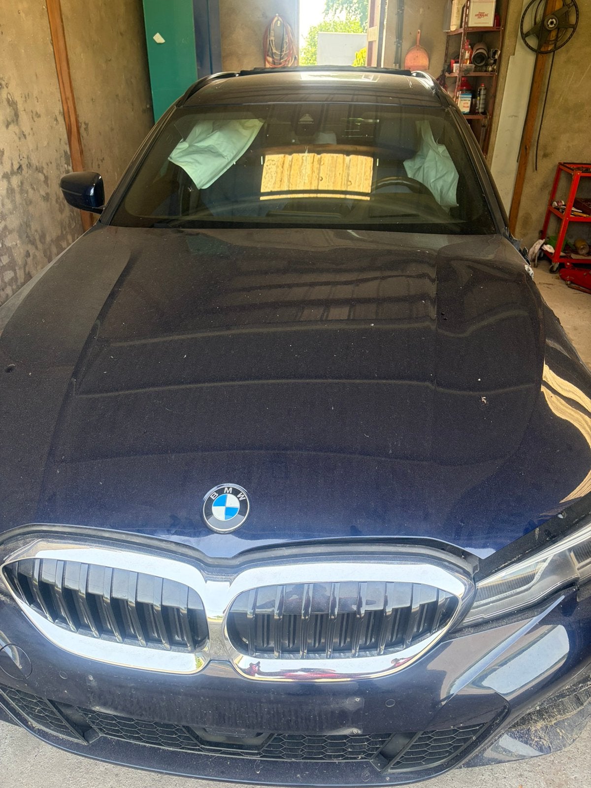 BMW 330i schadewagen, Autos, BMW, Série 3, ABS, Caméra de recul, Régulateur de distance, Air conditionné, Android Auto, Apple Carplay