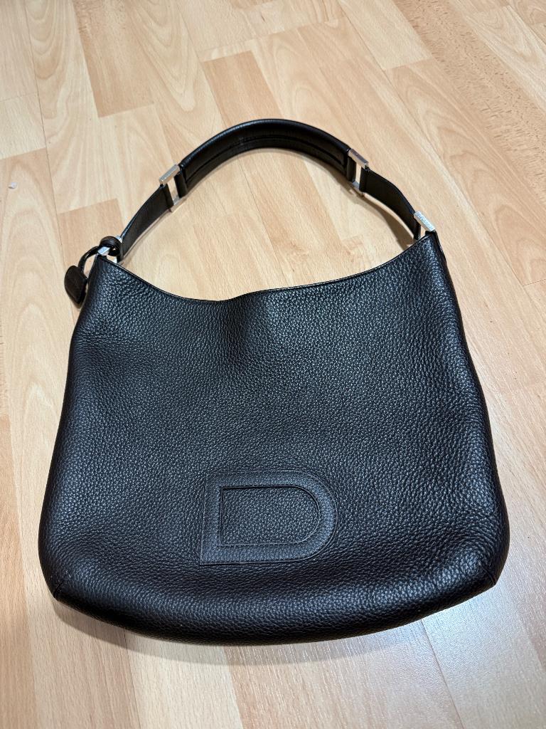Delvaux schoudertas donkerbruin zo goed als nieuw, Handtassen en Accessoires, Tassen | Schoudertassen, Bruin, Zo goed als nieuw