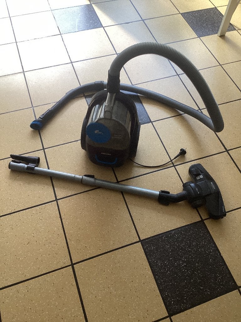 Stofzuiger, Elektronische apparatuur, Gebruikt, Philips, Minder dan 1200 watt, Reservoir