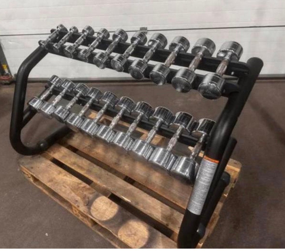 Chrome Dumbells 1kg t/m 10kg + Technogym Opbergrek, Sport en Fitness, Ophalen, Zo goed als nieuw