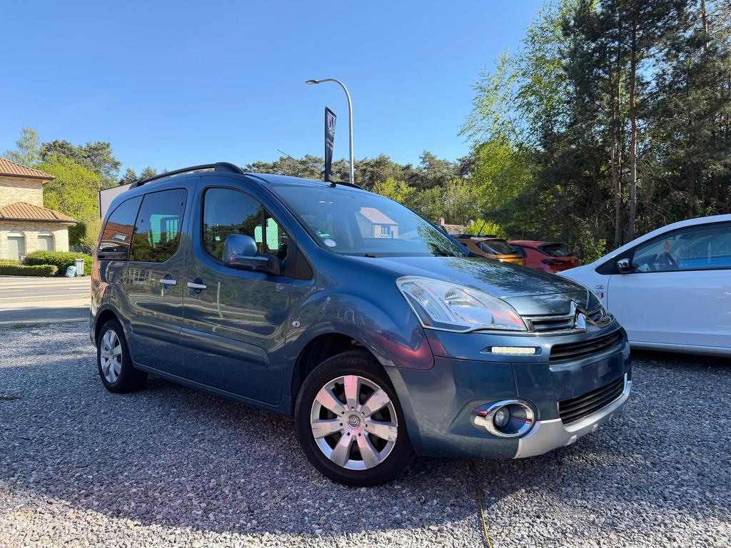 Citroën Berlingo Multispace 1.6B EURO5b '14 + 12M GARANTIE, Auto's, Euro 5, Stof, Gebruikt, Zwart