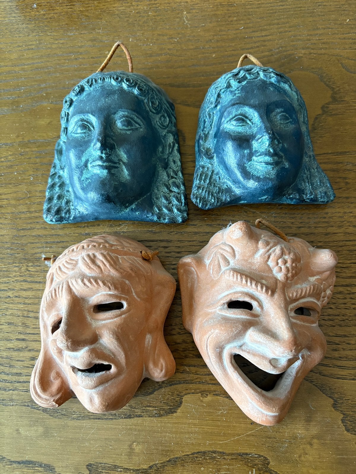 Griekse toneelmaskertjes, Ophalen, Zo goed als nieuw