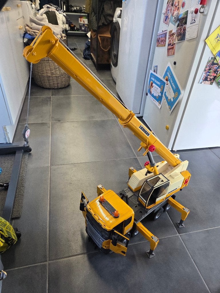 Bruder telescoopkraan Scania, Enlèvement, Utilisé