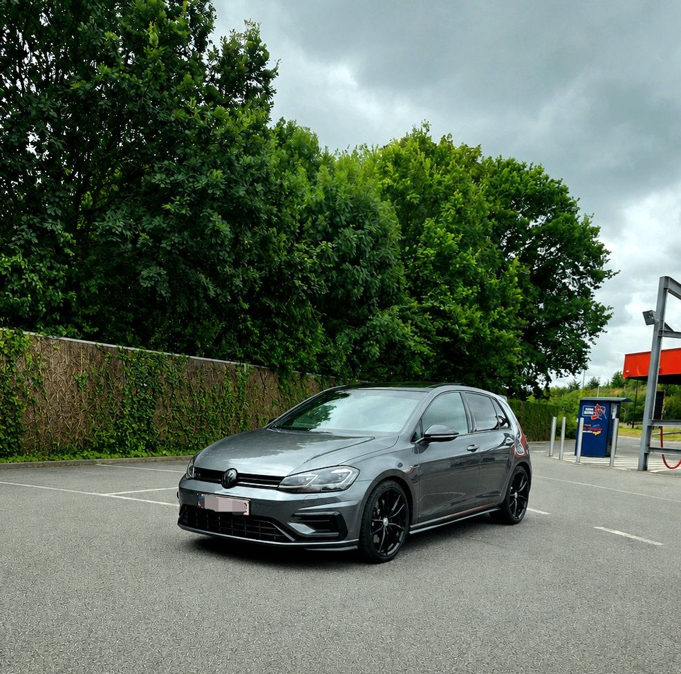 Golf 7.5 R ( 2019 ) ( DSG ) ( 4wd ), Dealer onderhouden, 4 cilinders, 1984 cc, Alcantara