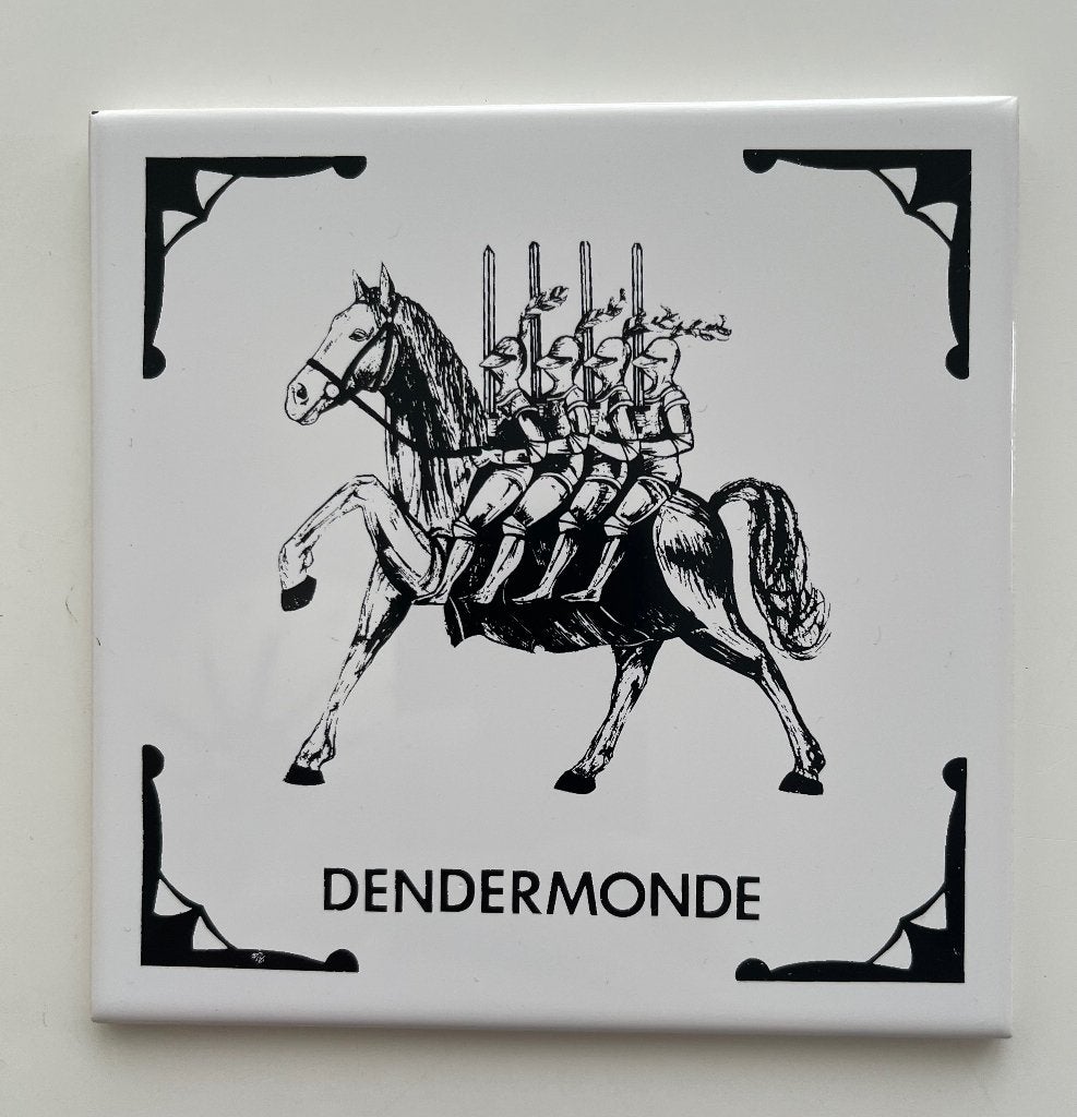 ROS BEIAARD tegen Dendermonde, Ophalen of Verzenden