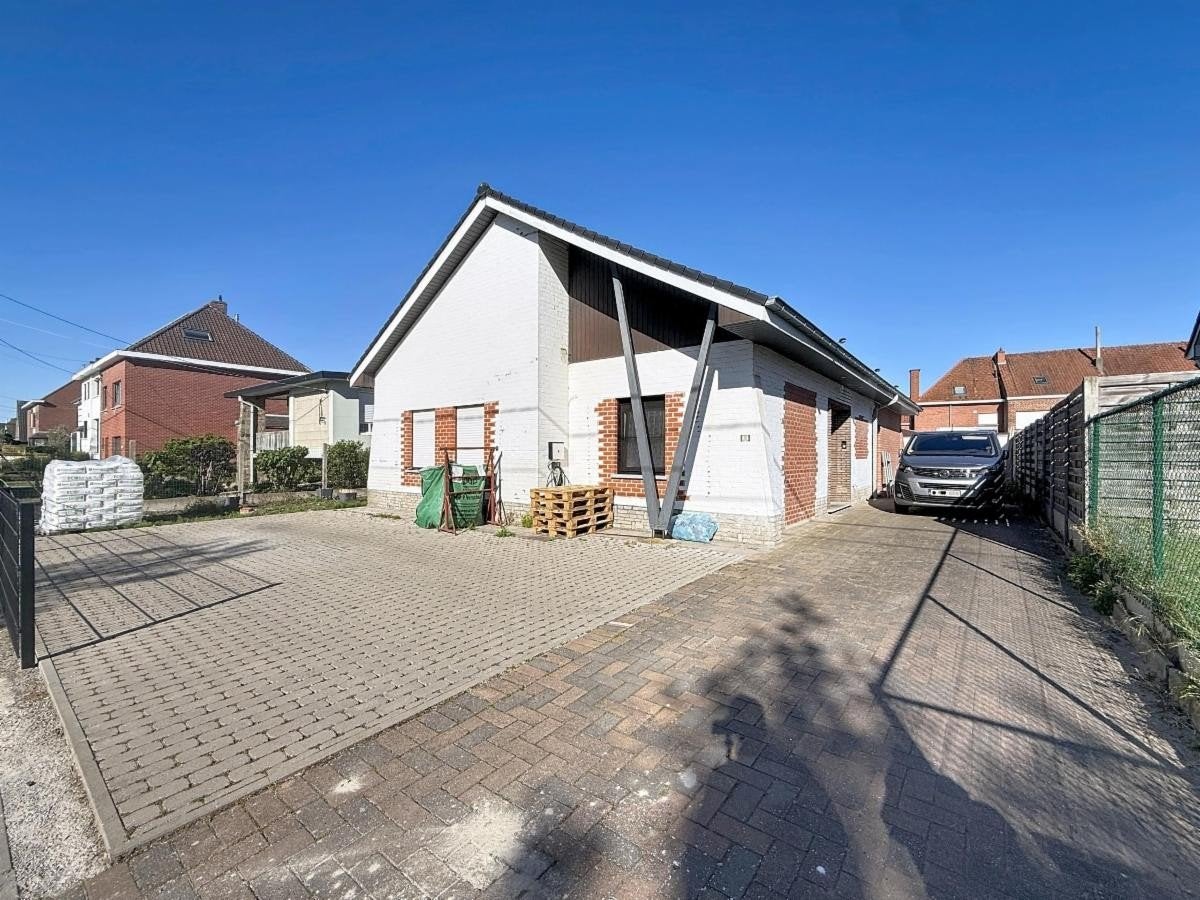 huis te Harelbeke, Harelbeke, 2 kamers, Vrijstaande woning, Provincie West-Vlaanderen
