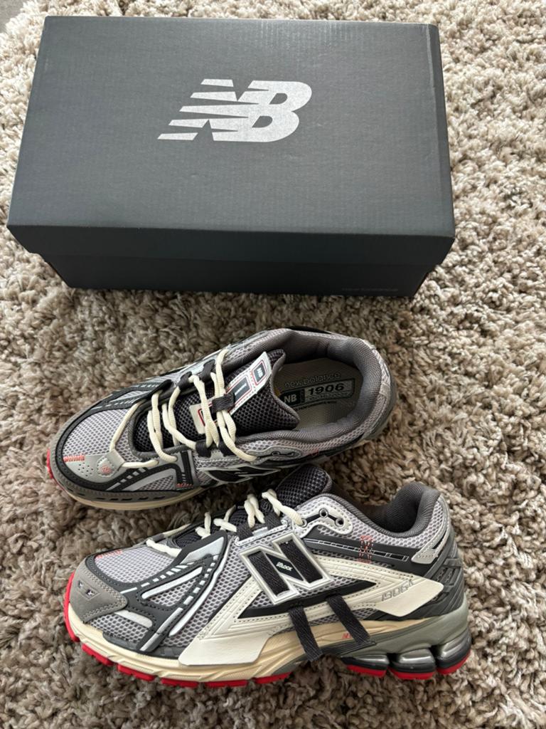 Nouvelles baskets grises de New Balance, Neuf, Enlèvement ou Envoi, Autres couleurs, Baskets