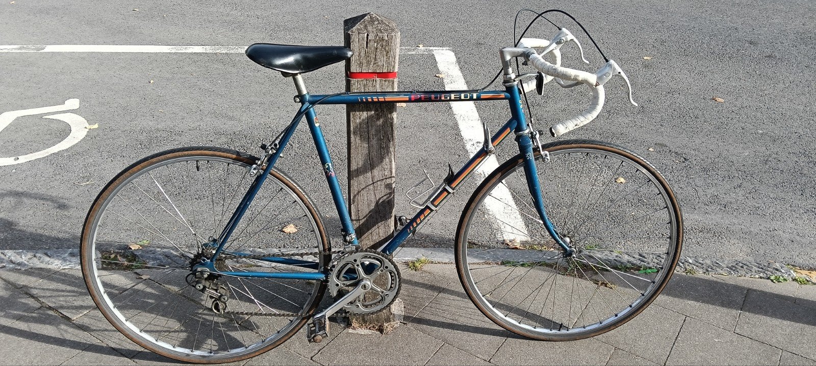 Vélo de course Peugeot 80's retapé, prêt à rouler, à Bxl, Enlèvement