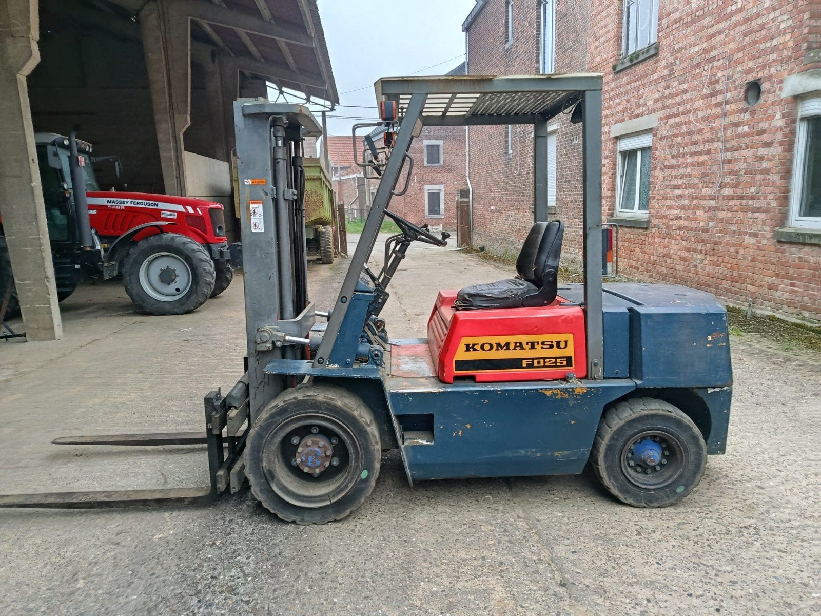 Élévateur komatsu  FD28   2.8 T, Enlèvement ou Envoi, Chariot élévateur