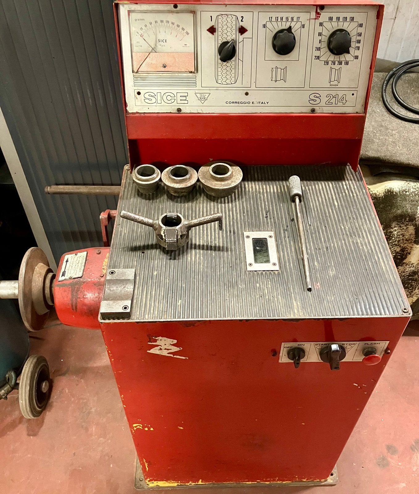Balanceer apparaat sice s214, Ophalen, Banden en Velgen