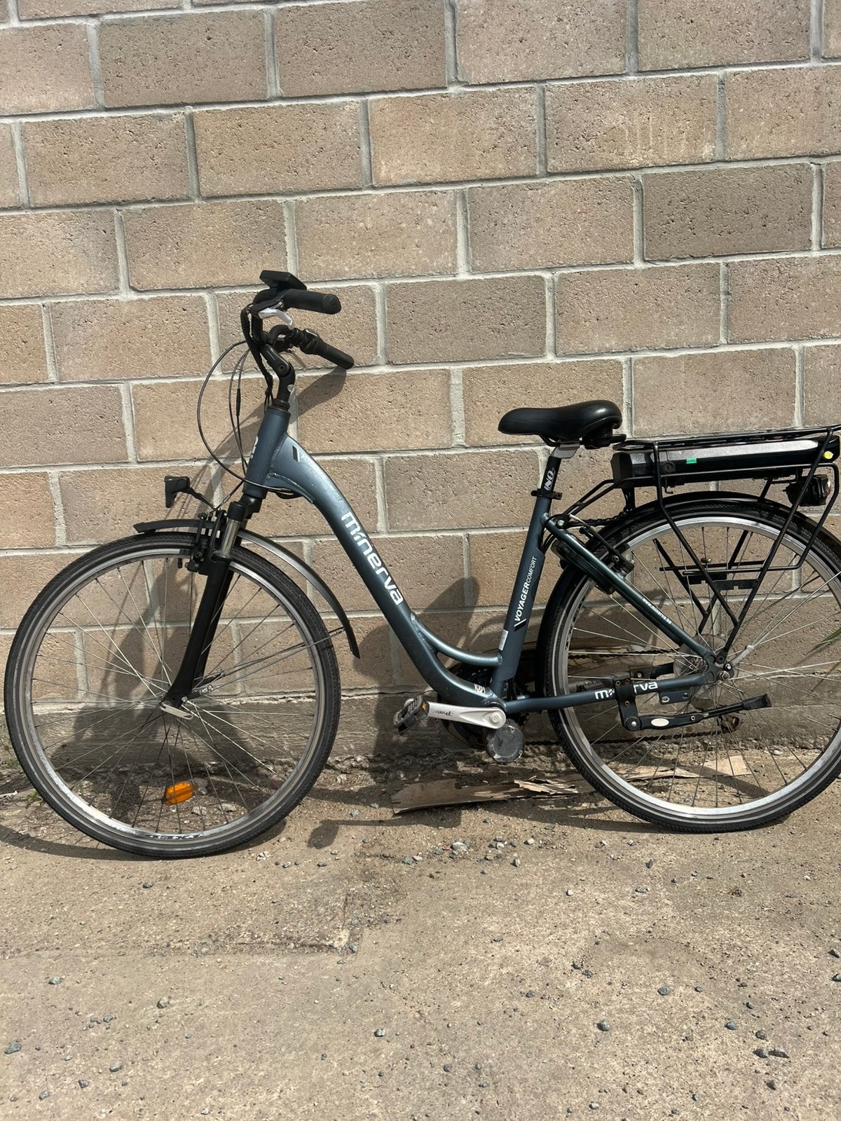 Elektrische fiets minerva met middenmotor, Ophalen, Zo goed als nieuw