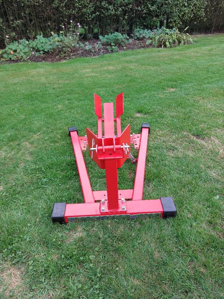 Wielklem motorfiets, Motoren, Ophalen