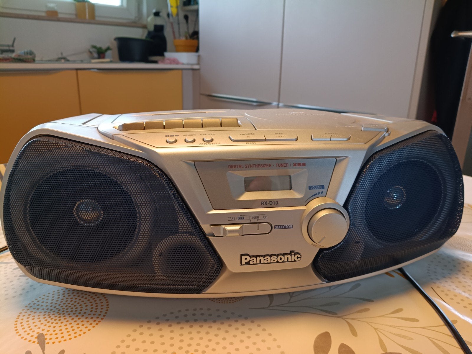 Panasonic radio cd en casettespeler doe gerust een bod, Enlèvement, Utilisé, Radio, Avec lecteur de CD