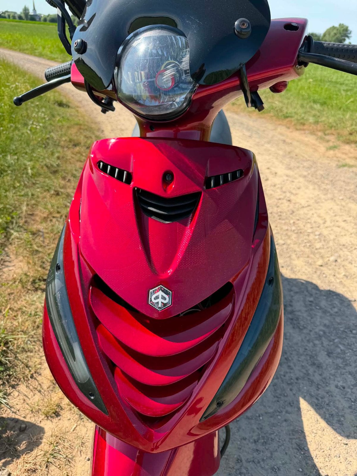 Piaggio zip a klasse 2takt, Fietsen en Brommers, Ophalen, Klasse A (25 km/u), Zo goed als nieuw, Benzine