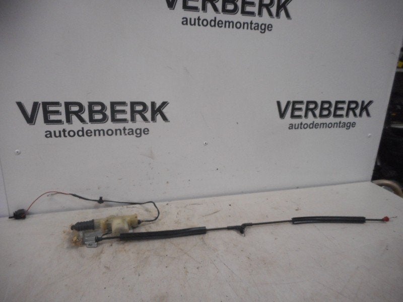 VEROUILLAGE CENTRALISEE CAPOT MOTEUR Puma (V97FBC432A98AA), Autos : Pièces & Accessoires, Henry-Ford-Straße  1
50735  Köln, DE