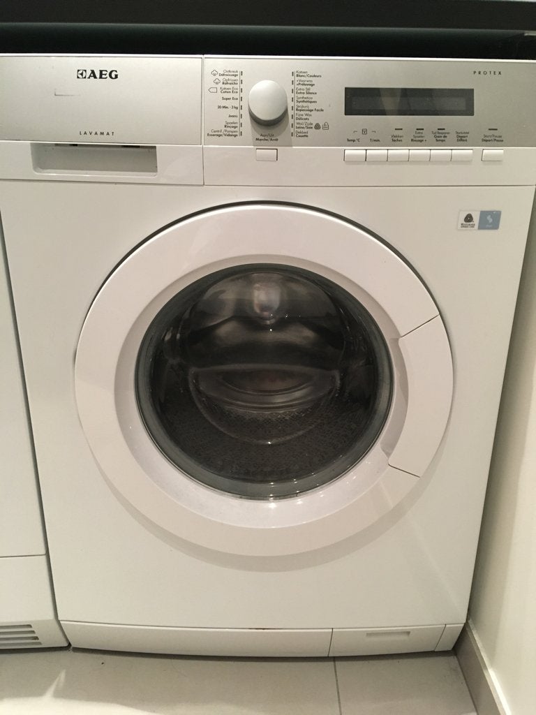 AEG machine à laver Lavamat Protex, Electroménager, 6 à 8 kg, Programme lavage à la main, 1600 tours ou plus, Chargeur frontal