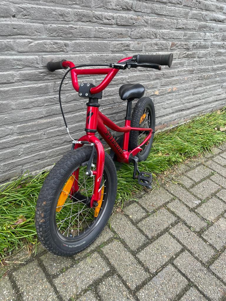 Specialized - Rip Rock - 16 inch - kinderfiets, Ophalen, Zo goed als nieuw, Velgrem, 16 tot 20 inch