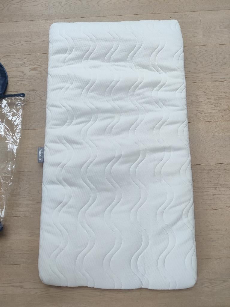 Matelas bébé Kadolis 60x120 en fibre de coco, Ophalen, 190 cm of minder, Zo goed als nieuw, Matras