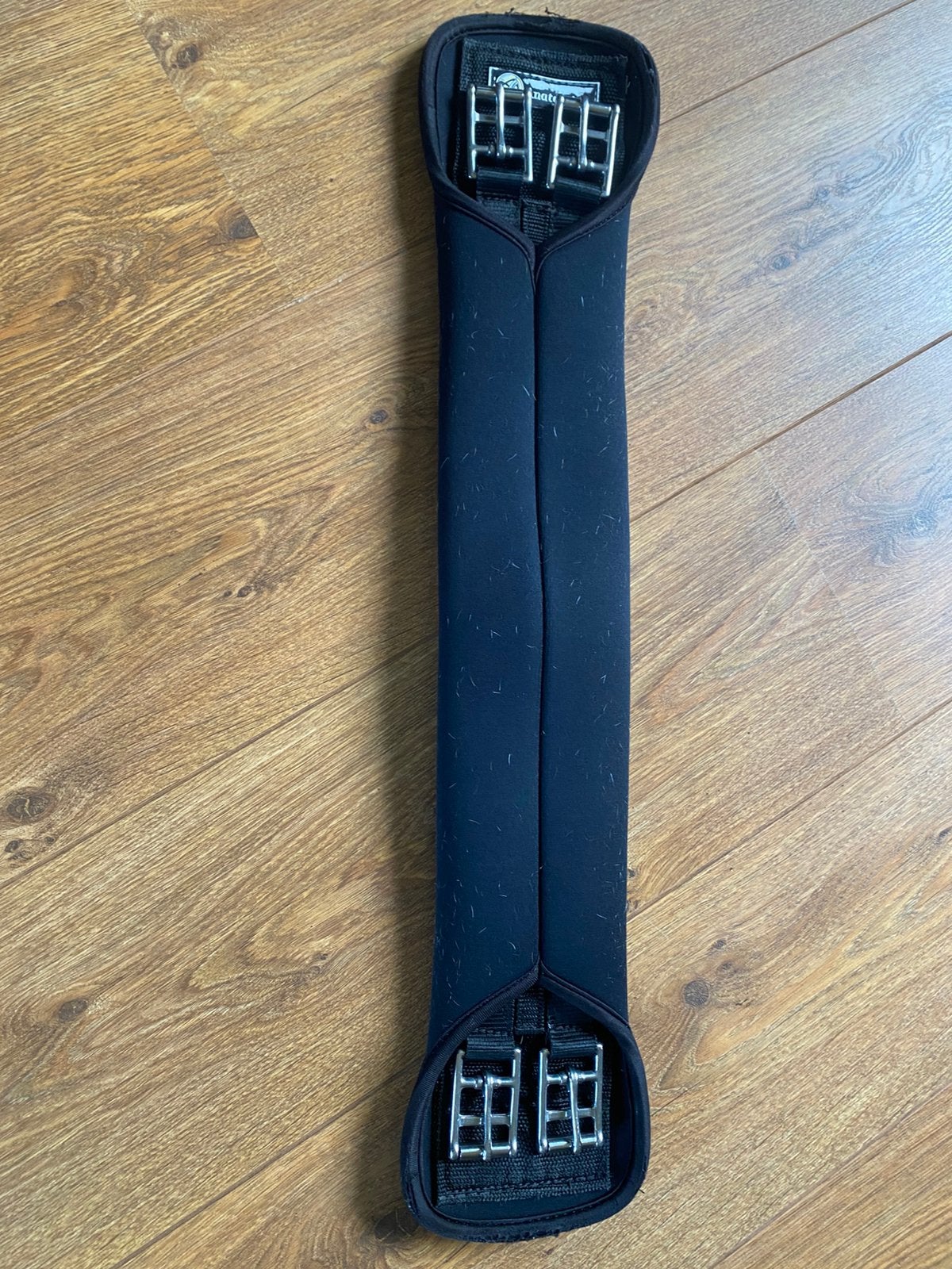 Neopreen dressuur singel 57 cm, Dressage, Utilisé, Sangle, Noir