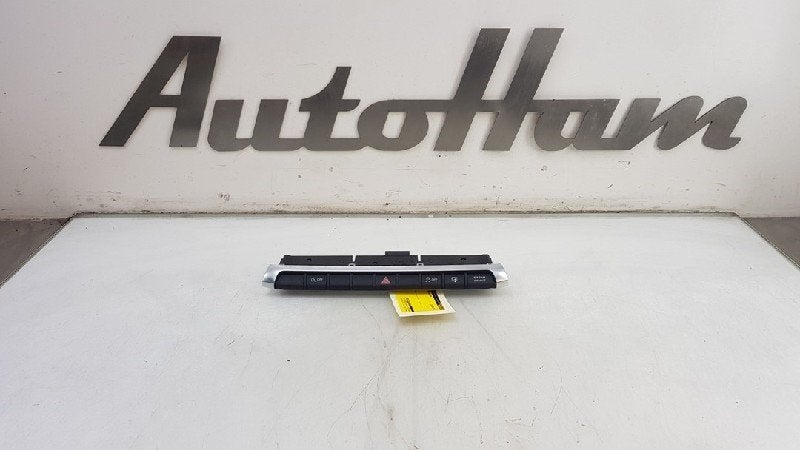 COMMUTATEUR DE FEUX DE DETRESSE A3 Limousine (8VS / 8VM), Utilisé, Audi