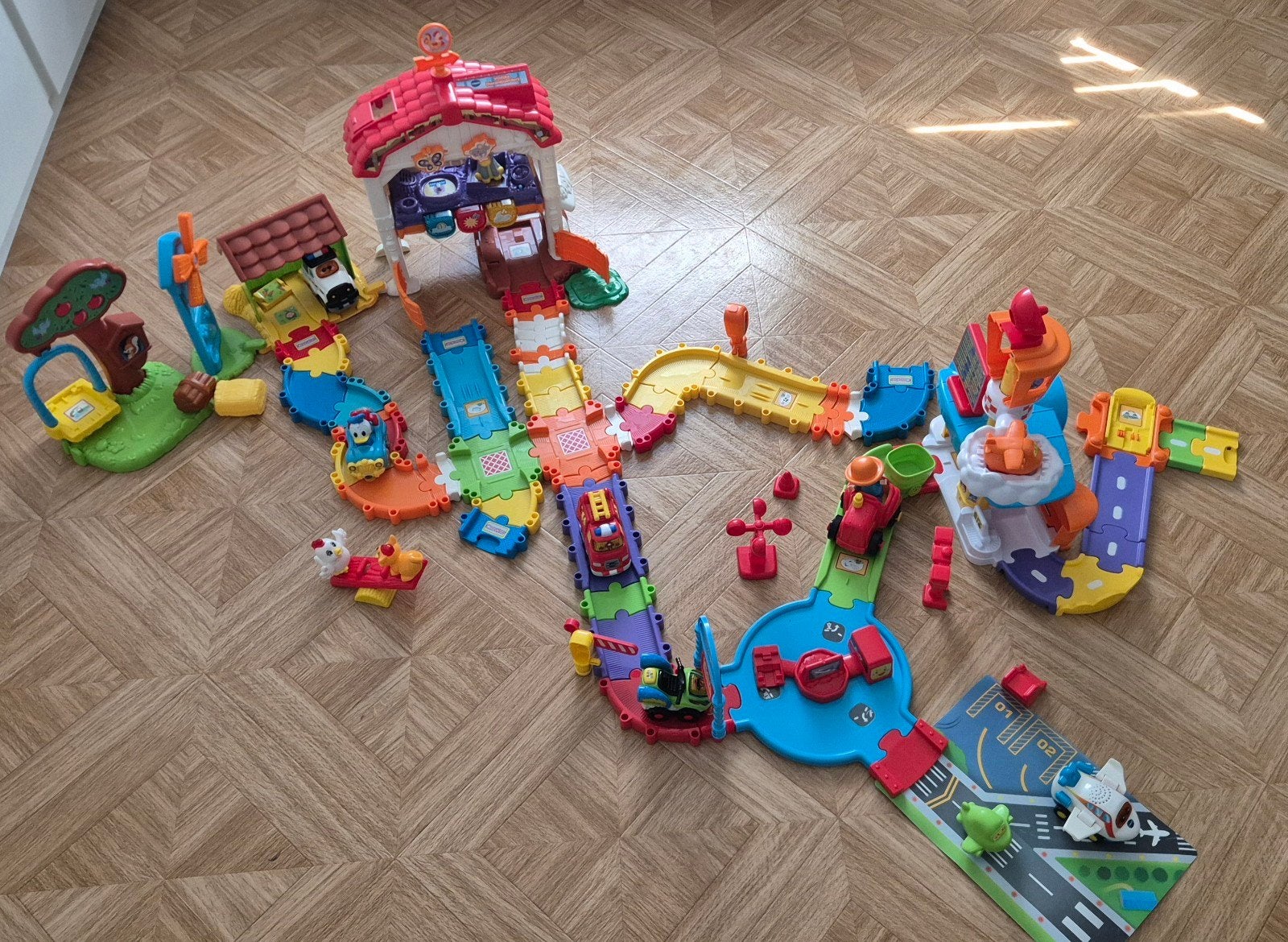 Vtech toot toot auto's boerderij en luchthaven, Ophalen
