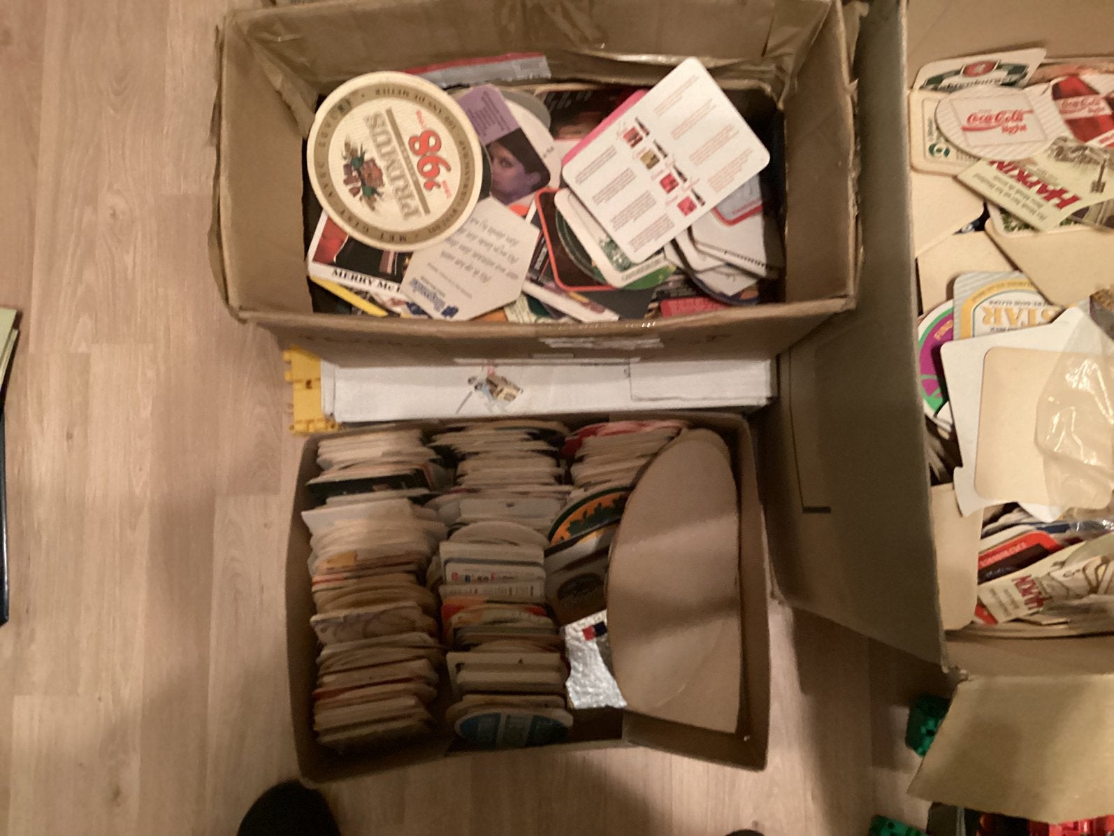 Tampons en feutre, Enlèvement, Sous-bock