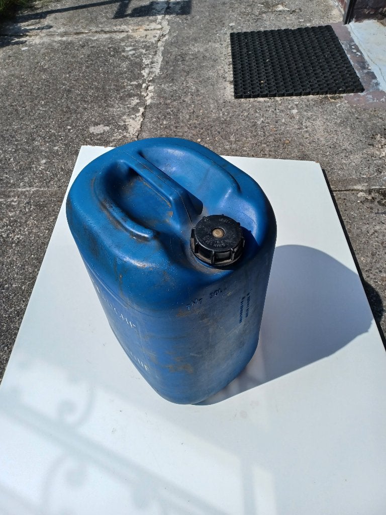 Stevige Blauwe Kunststof Jerrycan / Bidon (30 Liter), Minder dan 75 liter, Ophalen, Gebruikt, Kunststof