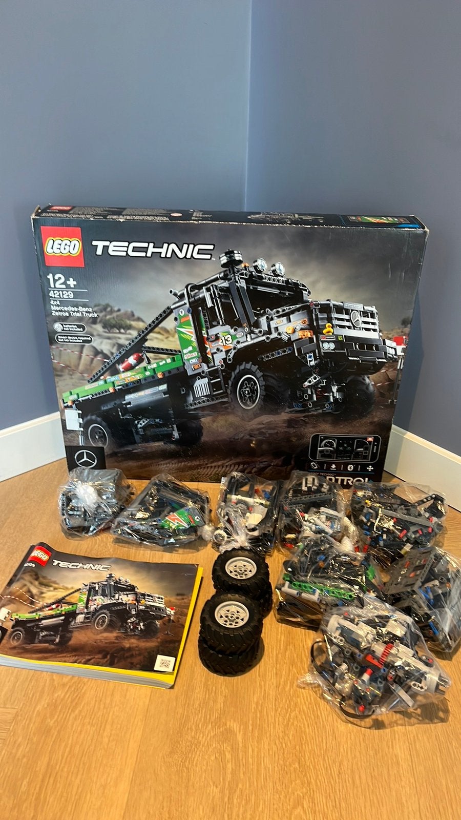 Lego technic 42129 Mercedes-Benz Zetros Trial Truck, Ophalen, Lego, Zo goed als nieuw, Complete set