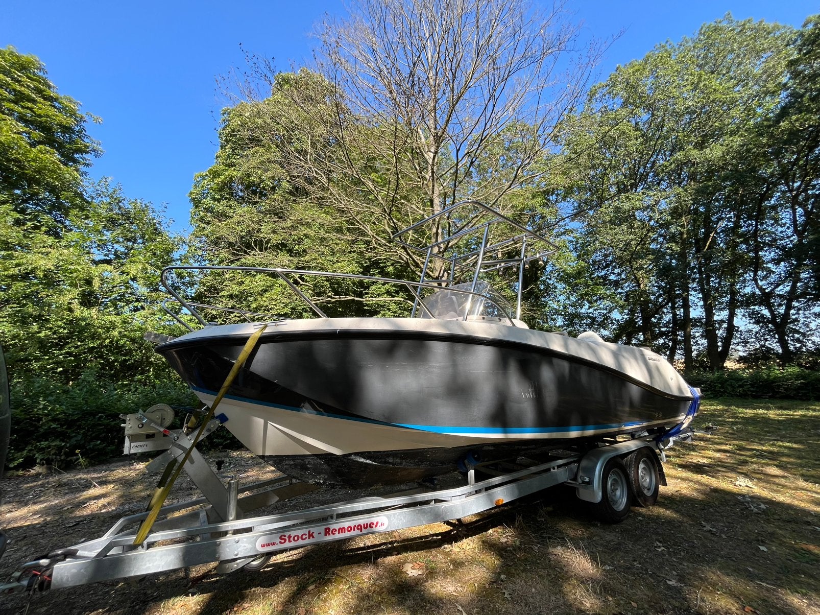 QUICKSILVER ACTIV 675 OPEN - SUZUKI DF150, Ophalen, Gebruikt, Buitenboordmotor, Trailer