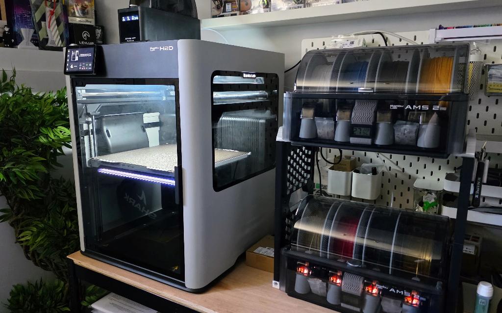 Impression 3D pro + sites e-commerce · Herstal/Liège · TVA, Computers en Software, 3D Printers, Nieuw, Filament, Ingebouwde Wi-Fi