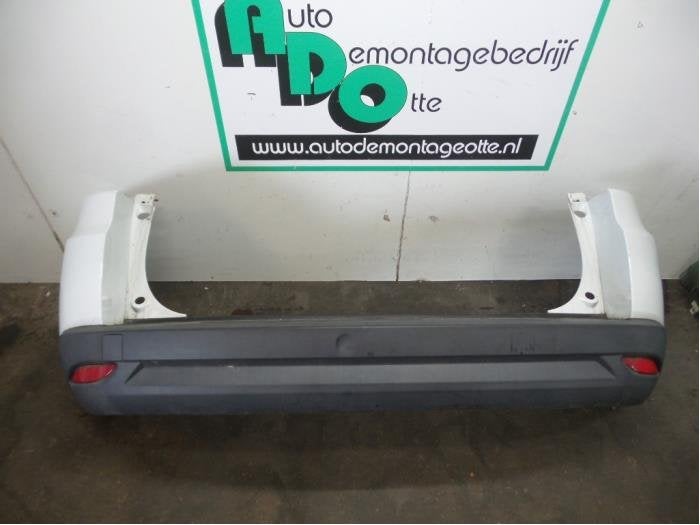 Achterbumper van een Renault Megane (Megane 09-) (DV369), Auto-onderdelen, Gebruikt, -, Renault, -