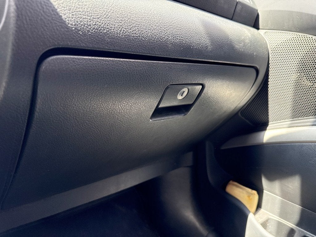 COMPARTIMENT A GANTS Toyota Corolla Verso (R10 / 11), Autos : Pièces & Accessoires, Kundenbetreuung@toyota.de, Toyota, Utilisé