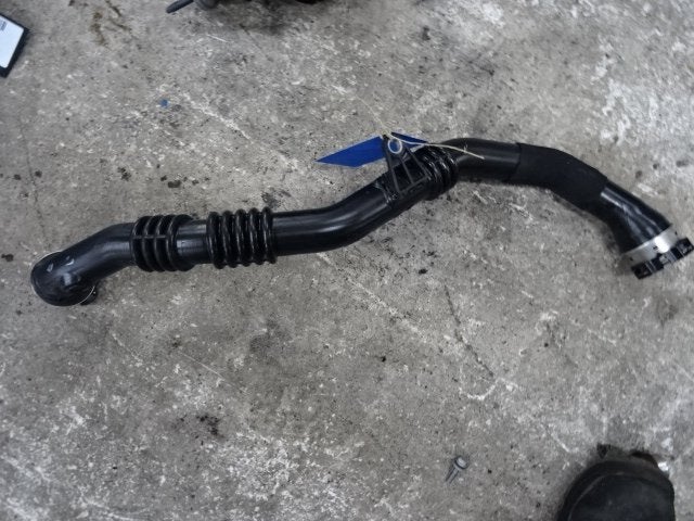 INTERCOOLER DURITE Renault Clio IV (5R) (01-2012/08-2021), Renault, Utilisé, Peter-Huppertz-Straße 5
51063  Köln, DE, Dialog.deutschland@renault.de