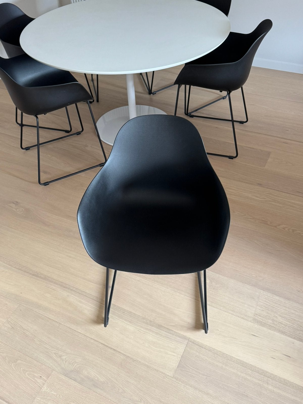 Zora zwarte stoelen / geschikt voor binnen en buiten, Ophalen, Zo goed als nieuw
