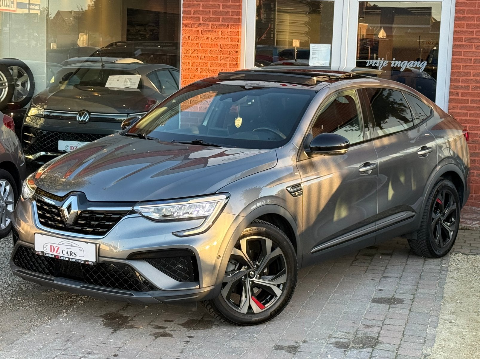 RENAULT ARKANA RS-LINE E-TECH 1.6I 94PK |NAVI | CAMERA |LED, Cuir, Euro 6, Noir, 5 portes