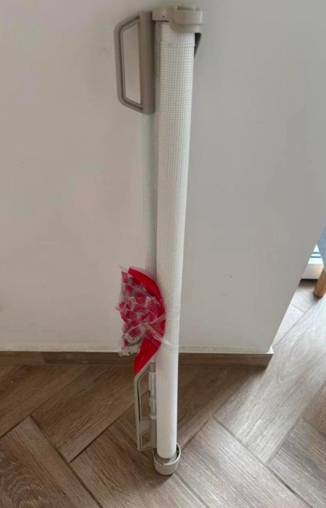 Barrière sécurité enfant, Enfants & Bébés, Barrières, Enlèvement, Comme neuf, Barrière rétractable