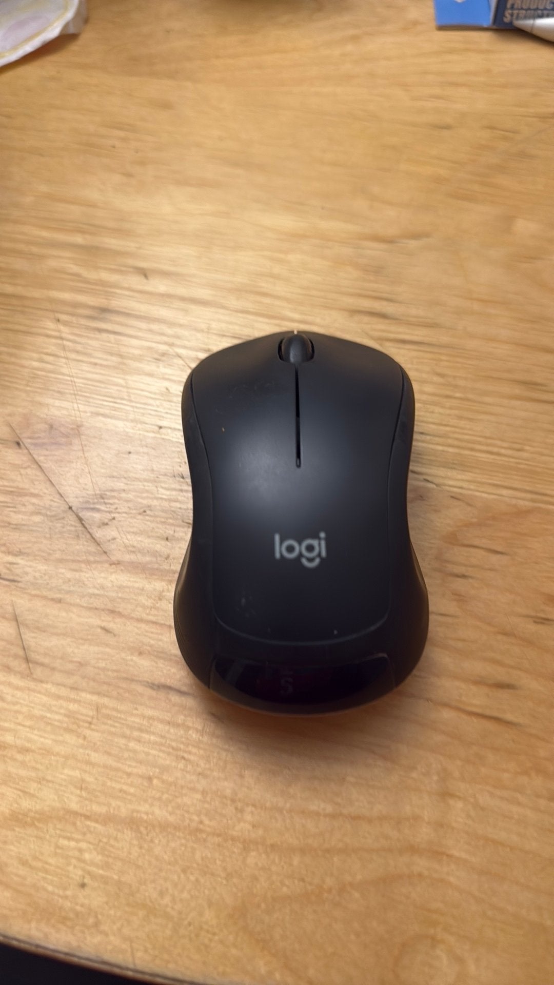 Logi muis, Computers en Software, Muizen, Ophalen of Verzenden, Zo goed als nieuw, Muis, Ergonomisch