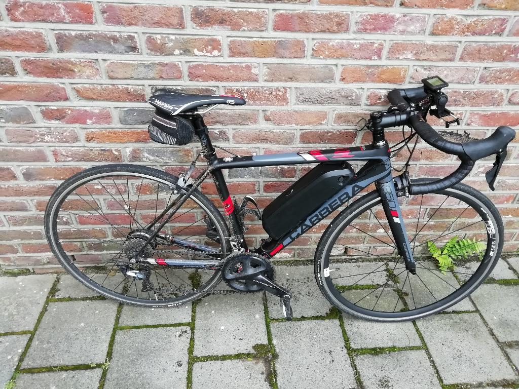 Ebike Carrera Carbon Sterke Motor Nieuwsaat, Fietsen en Brommers, 47 tot 51 cm, Ophalen, Zo goed als nieuw, 50 km per accu of meer