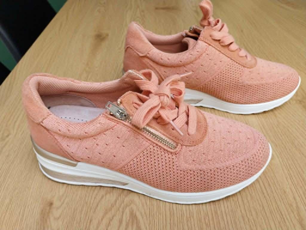 Damart eigentijdse sneakers vieuw rose maat 40, Kleding | Dames, Schoenen, Ophalen of Verzenden, Zo goed als nieuw, Sneakers, Roze
