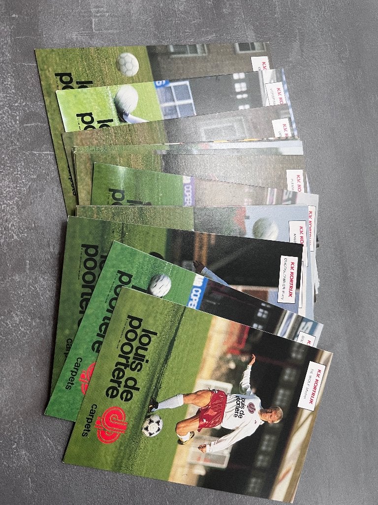 Set cartes Kv Kortrijk Courtrai 1989-90, Enlèvement ou Envoi, Comme neuf, Cartes de joueur